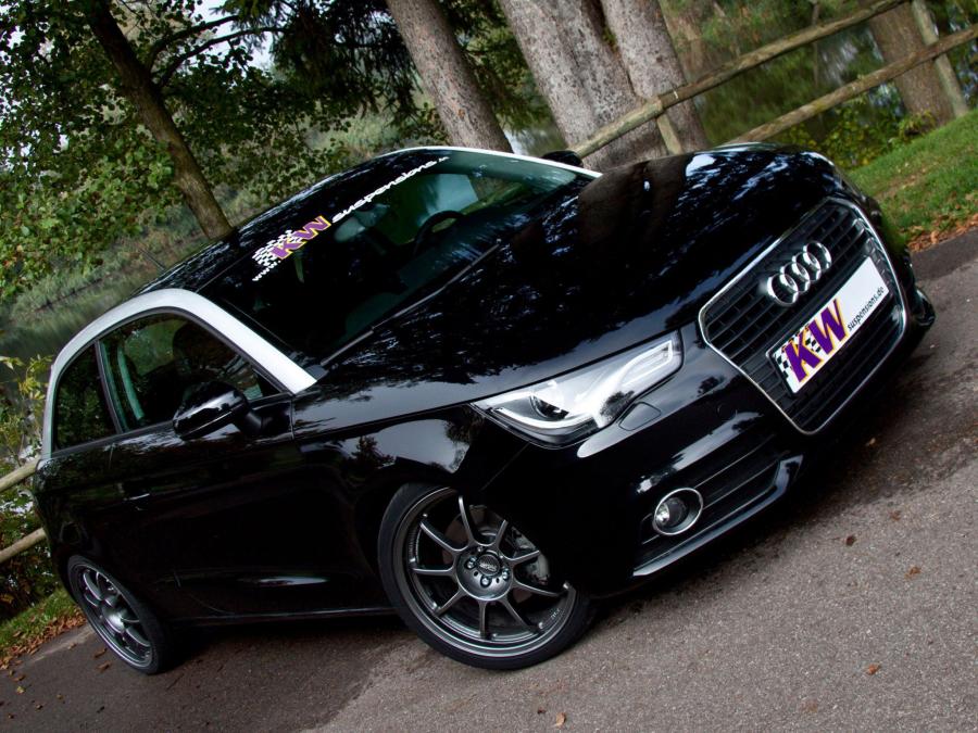  Audi A1 by KW 2010 года  (фото 5 из 5)